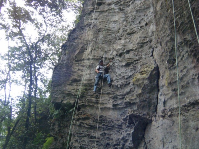  A little descent in the climb 